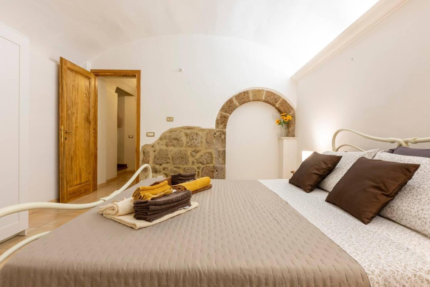 Sun Flowers House Pitigliano Exterior photo