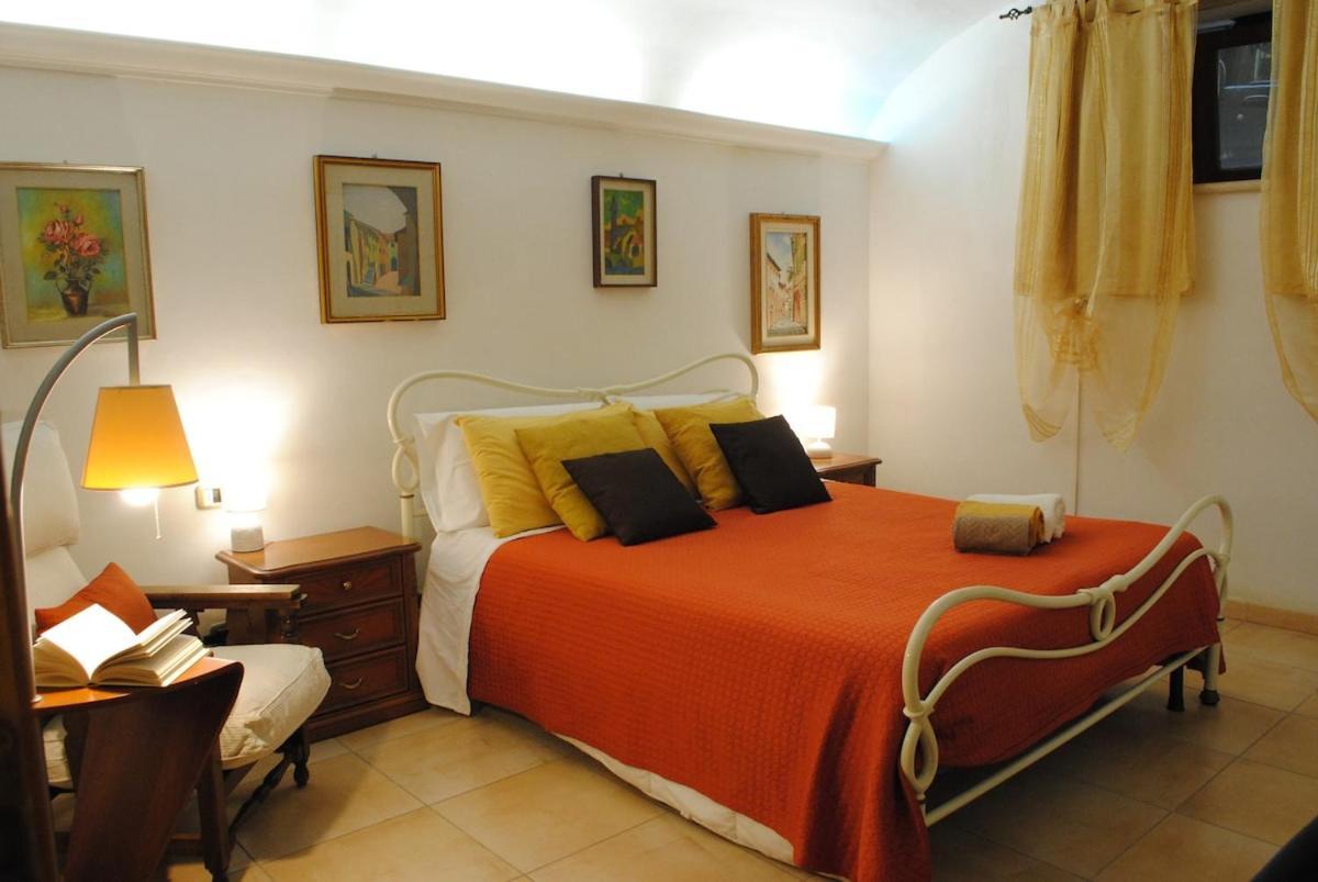 Sun Flowers House Pitigliano Exterior photo