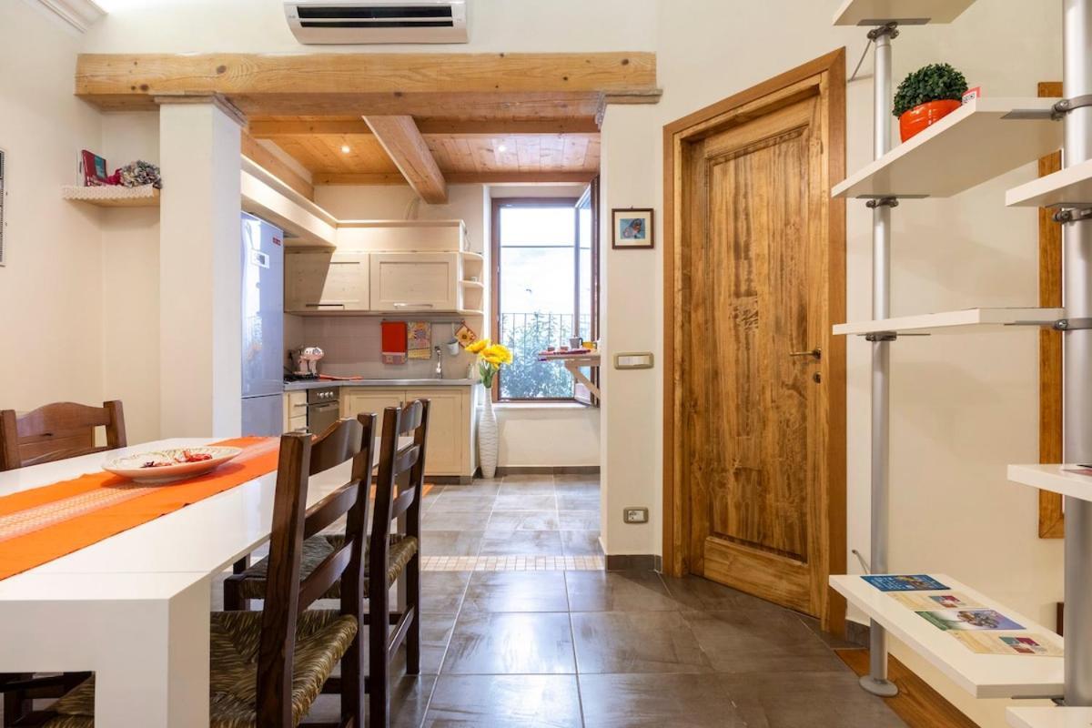Sun Flowers House Pitigliano Exterior photo